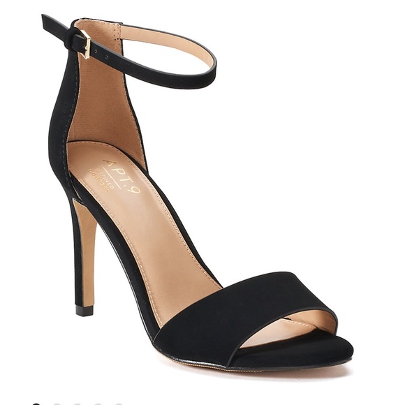 Apt. 9 Shoes - NWT APT 9 heels